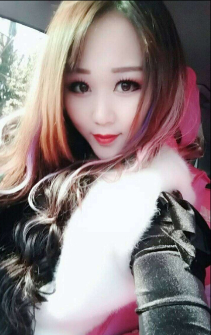 美女直播间视频