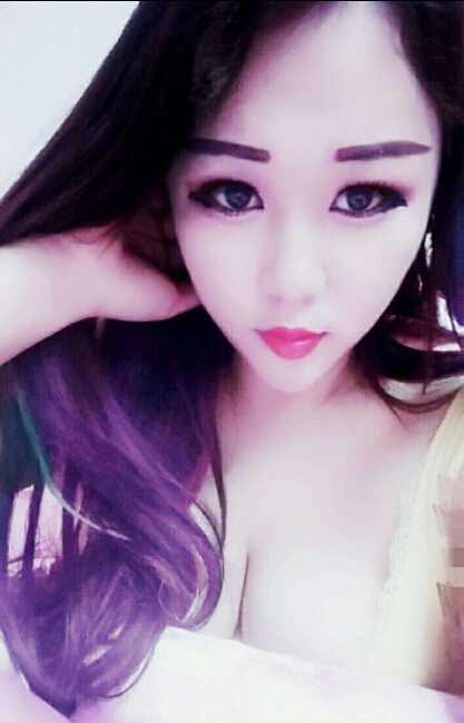 美女主播想聊天