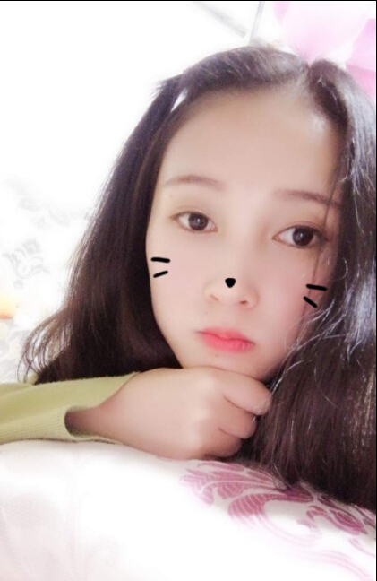 美女直播间欣赏
