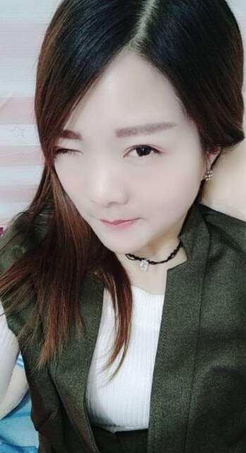 美女直播间视频