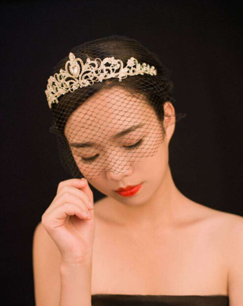 美女直播间视频 只想你为我暂时留下——丁丁