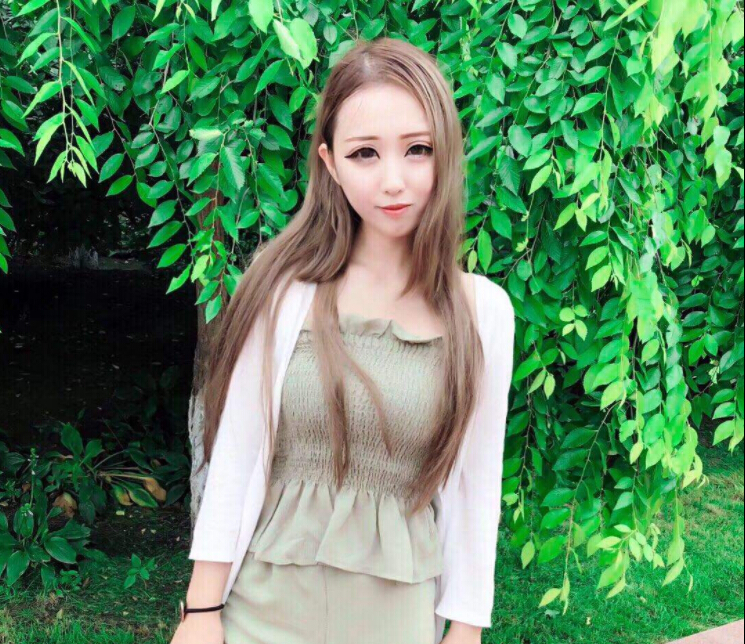 美女主播爱聊天