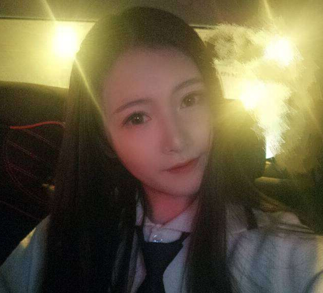 美女直播间视频