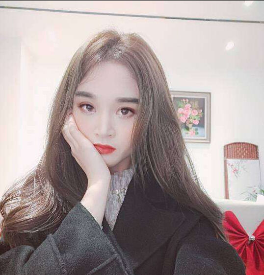 美女直播间视频聊