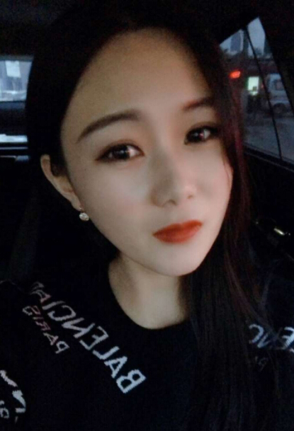 美女主播爱聊天