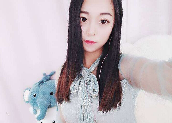 美女直播间爱聊