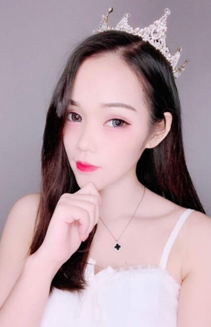 美女主播爱聊天