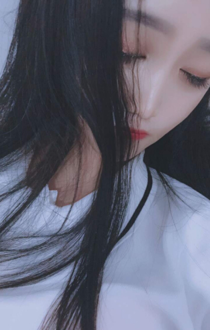 美女直播间宠爱