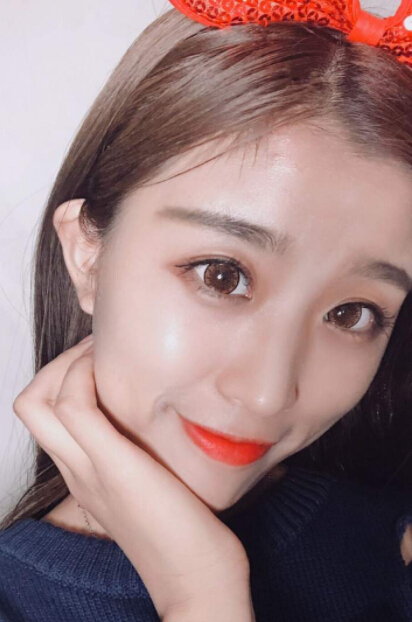 美女直播间视频