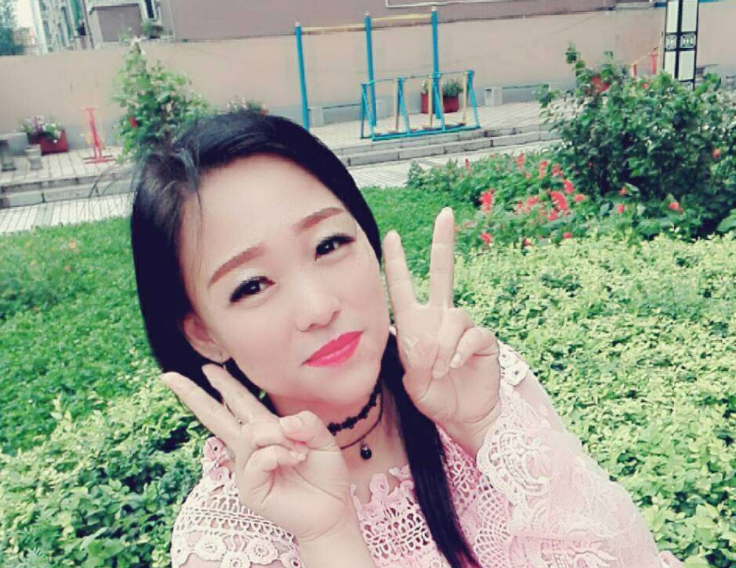 美女直播间视频