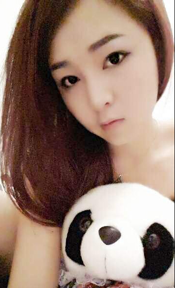 美女直播间欣赏