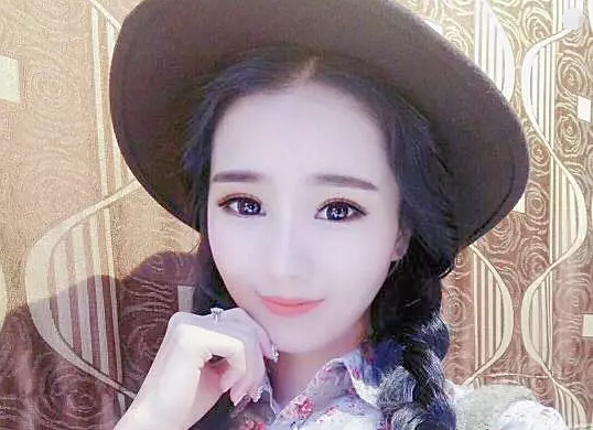 美女主播满月升5冠 却不只是因为漂亮