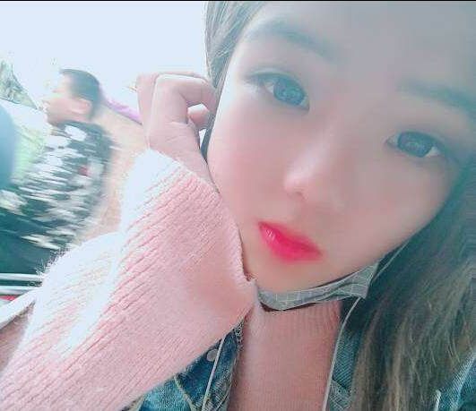 美女直播间视频