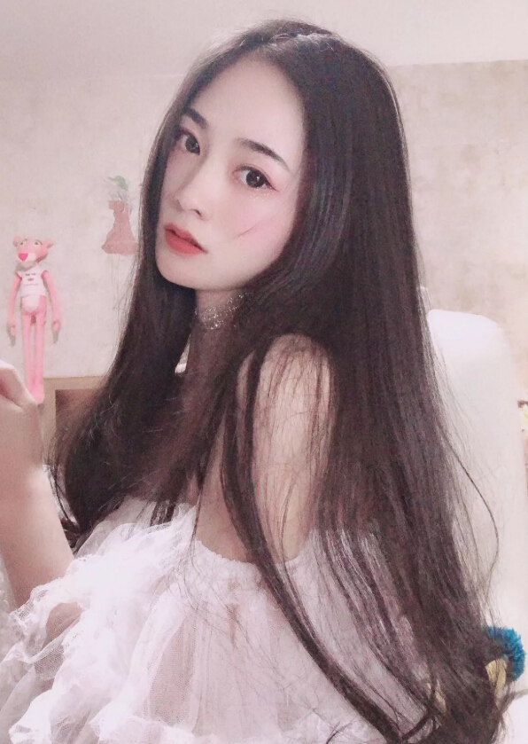 美女主播周大美1