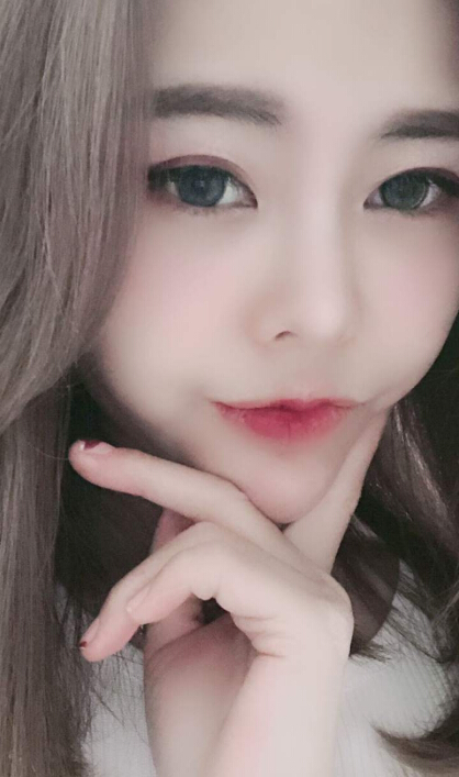 点击进入美女主播苏飞的世界