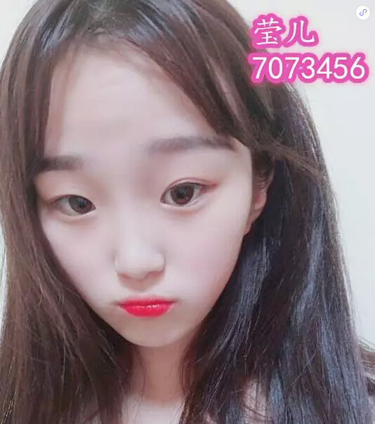 美女主播周年聊
