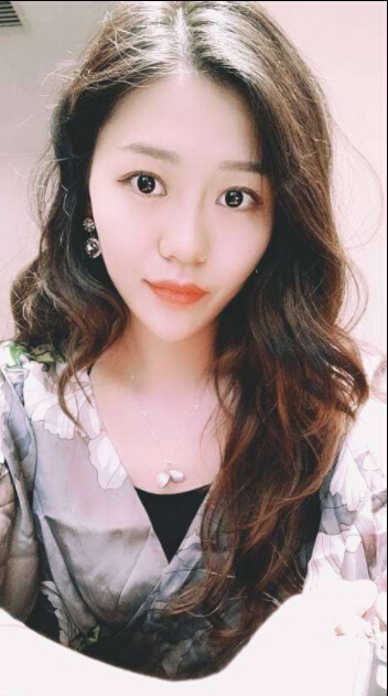 美女主播很有范