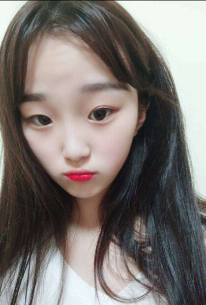 美女直播间观众