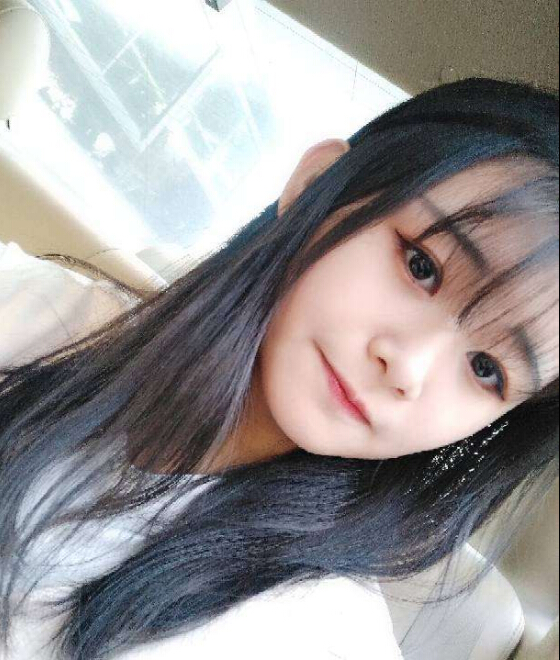 美女主播有个性