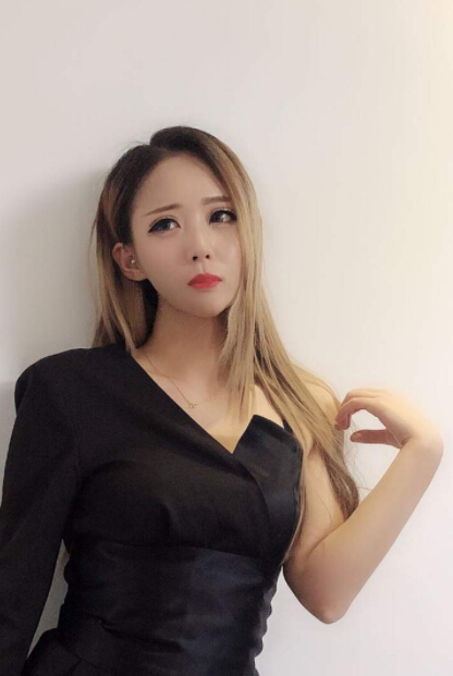 美女直播间视频聊