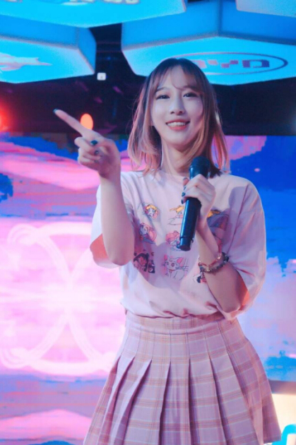 美女直播间资讯