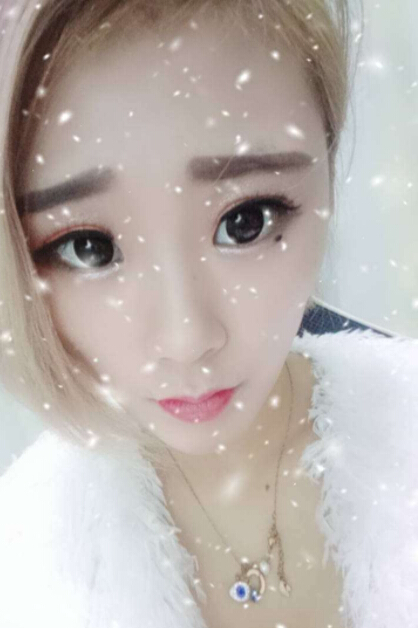 视频直播间美女聊