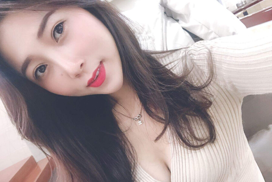 美女主播视频聊 pk开始主播竟用这个绝杀