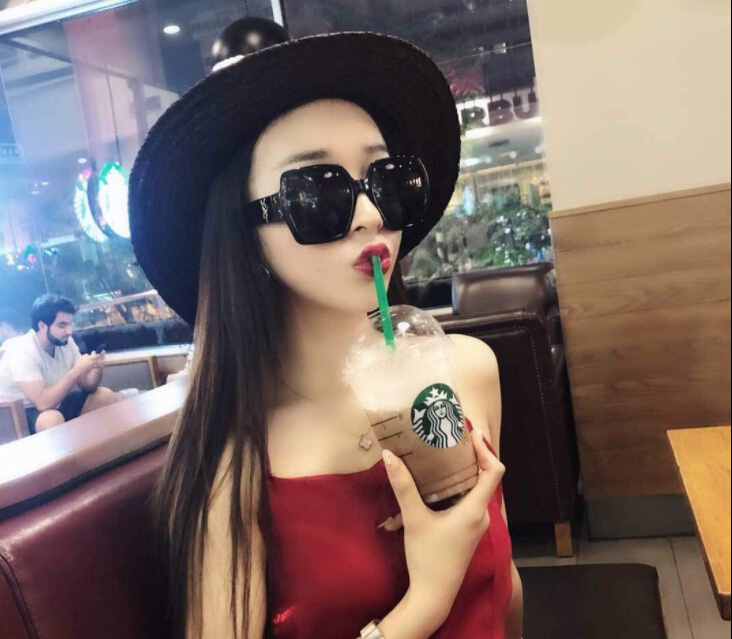 美女直播间爱聊