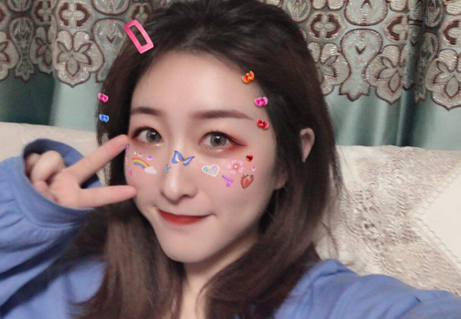 视频直播间美女聊