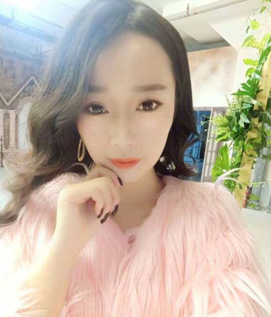 美女直播间爱聊