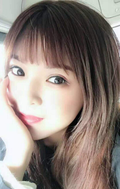 视频直播间美女聊
