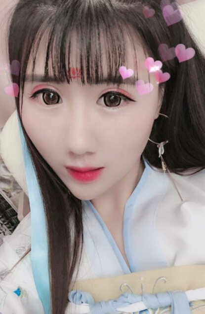 视频直播间美女聊
