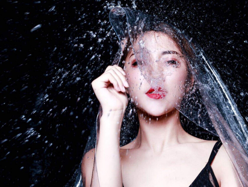 美女主播哪个漂亮 当然是我们的时尚教主——思言