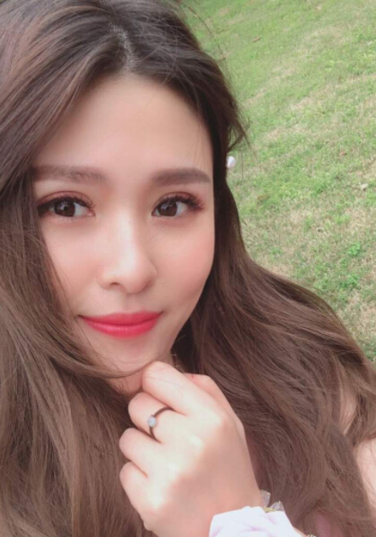 萌系美女主播视频 只为治愈你的心——小金朵