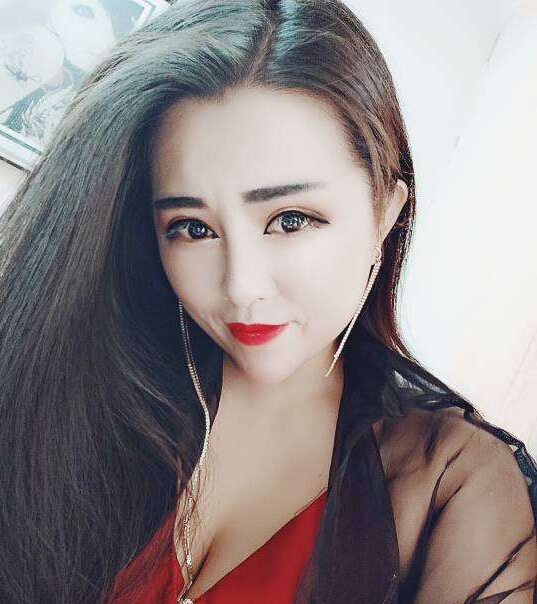 美女直播间视频聊