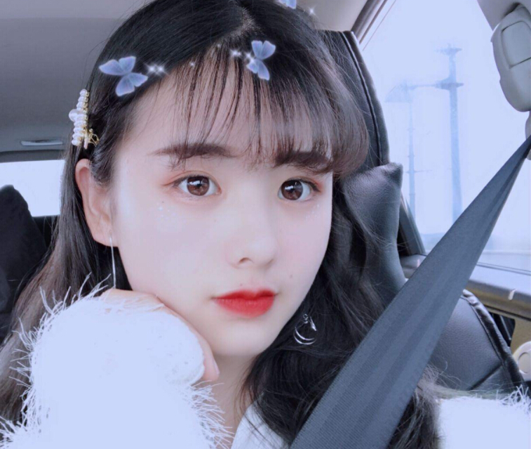 视频直播间美女聊