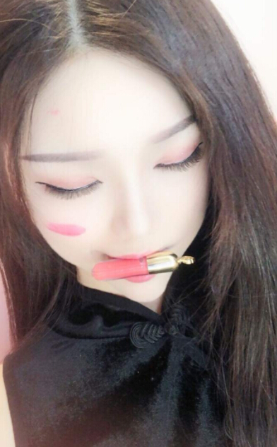 视频直播间美女聊