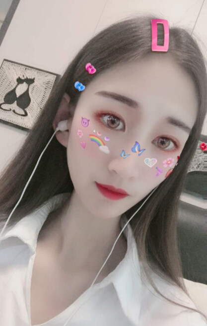 视频直播间美女聊