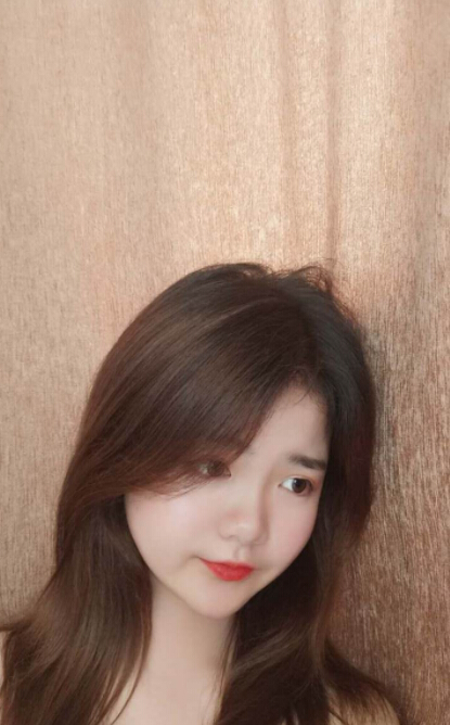 夜恋秀场美女主播