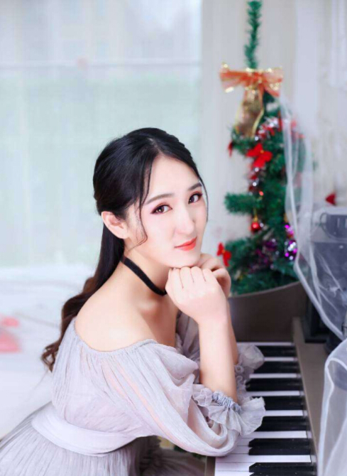 视频直播秀场美女