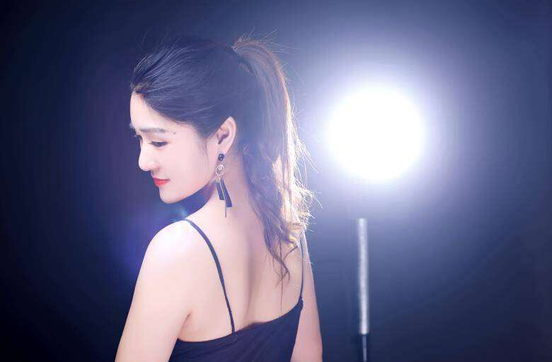 美女主播直播聊