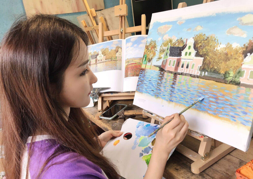 视频直播间美女聊