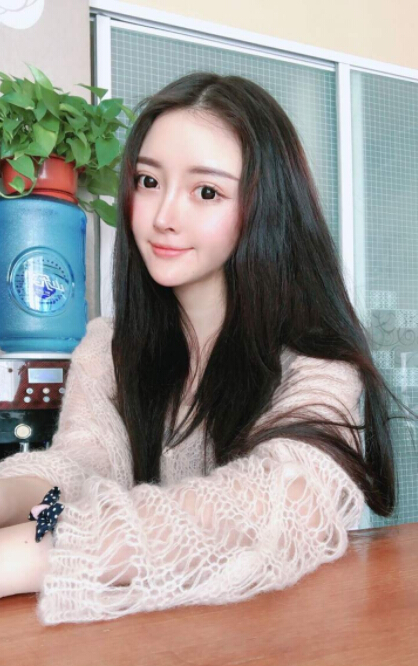 视频直播间美女聊