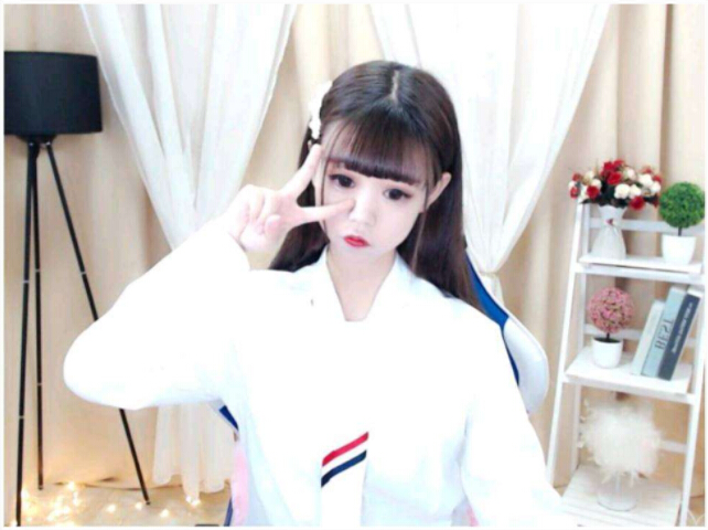 美女直播间视频聊