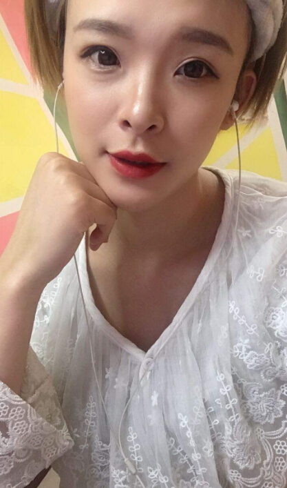 美女直播间视频聊