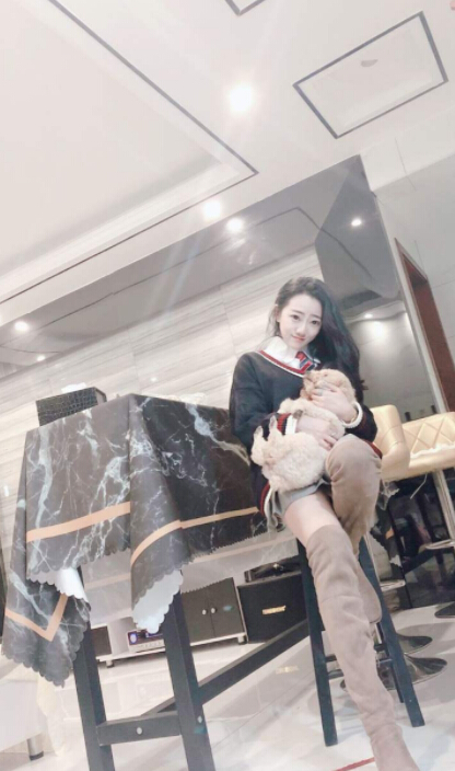 美女直播间视频聊