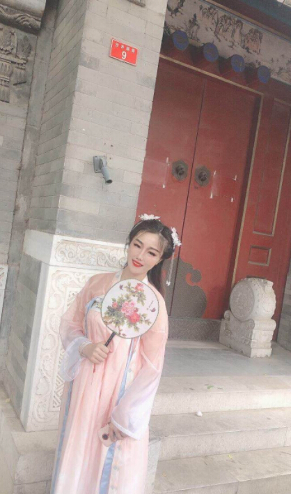 美女直播间视频聊