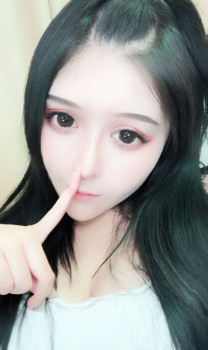 美女直播间视频热舞主播——蹄蹄