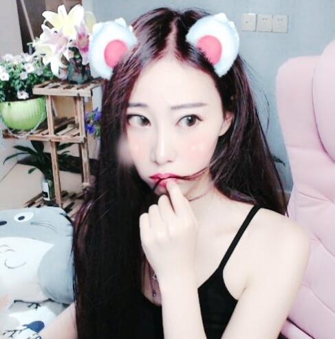 美女直播间视频聊