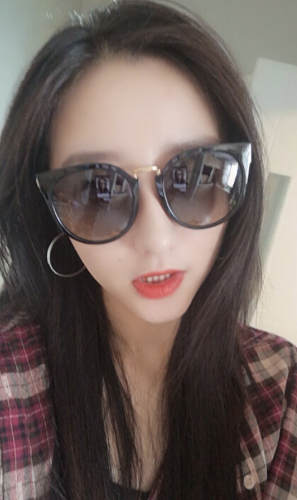 美女直播间主播聊——子墨